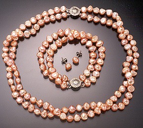 "Cameron" necklace, "Heather" bracelet, "Liv" earrings nugget pearl set