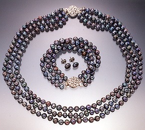 "Diana" necklace, "Grace" bracelet, "Brooke" earrings classic pearl set